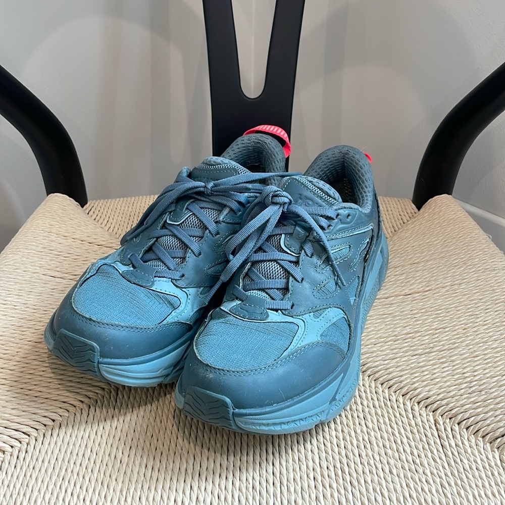 Women’s Blue Hokas Size 8